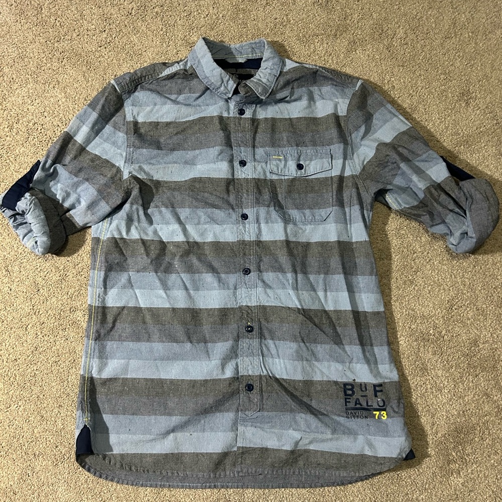 💙Buffalo David Burton Shirt size: small